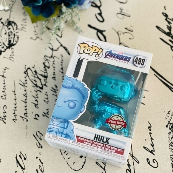 NWT Hulk #499 (Blue Chrome) Funko Pop! Marvel Avengers EndGame - Picture 2 of 4